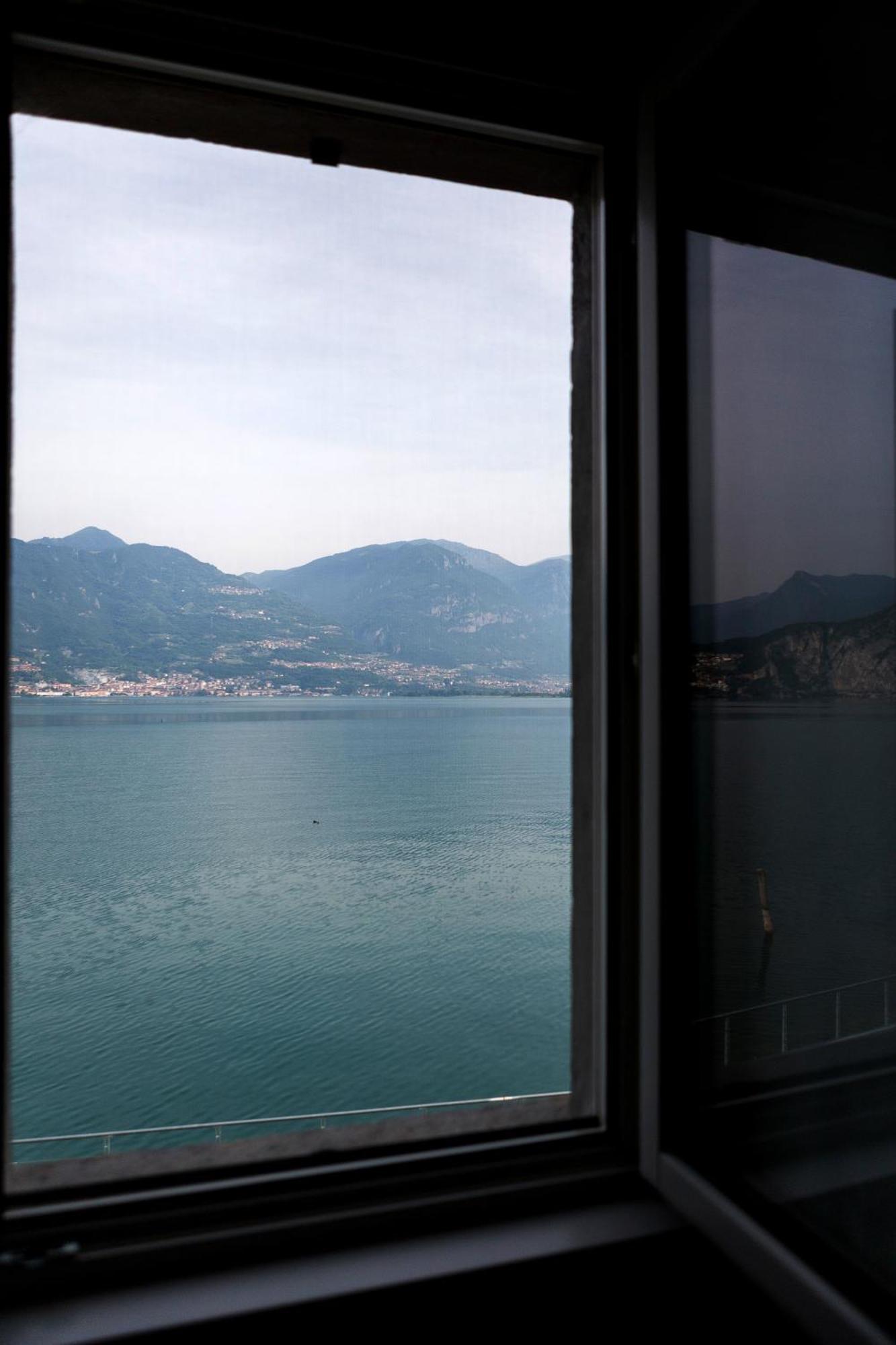 Lakefront Home Residenza Il Gallo In Riva Al Lago Pisogne Buitenkant foto